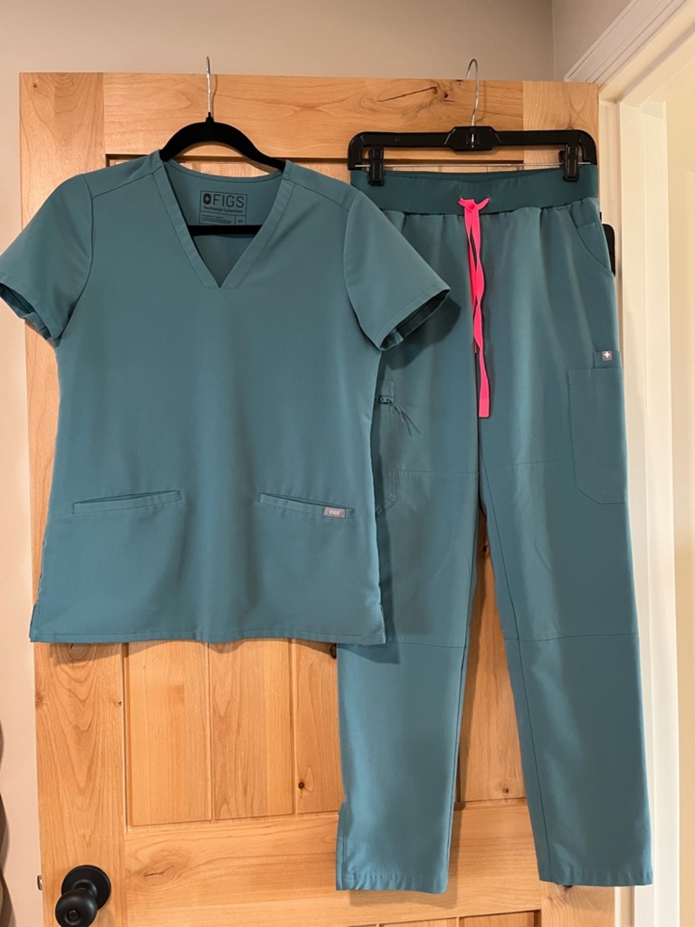 Figs Teal Scrub Top and Jogger Pants with Pink Drawstring